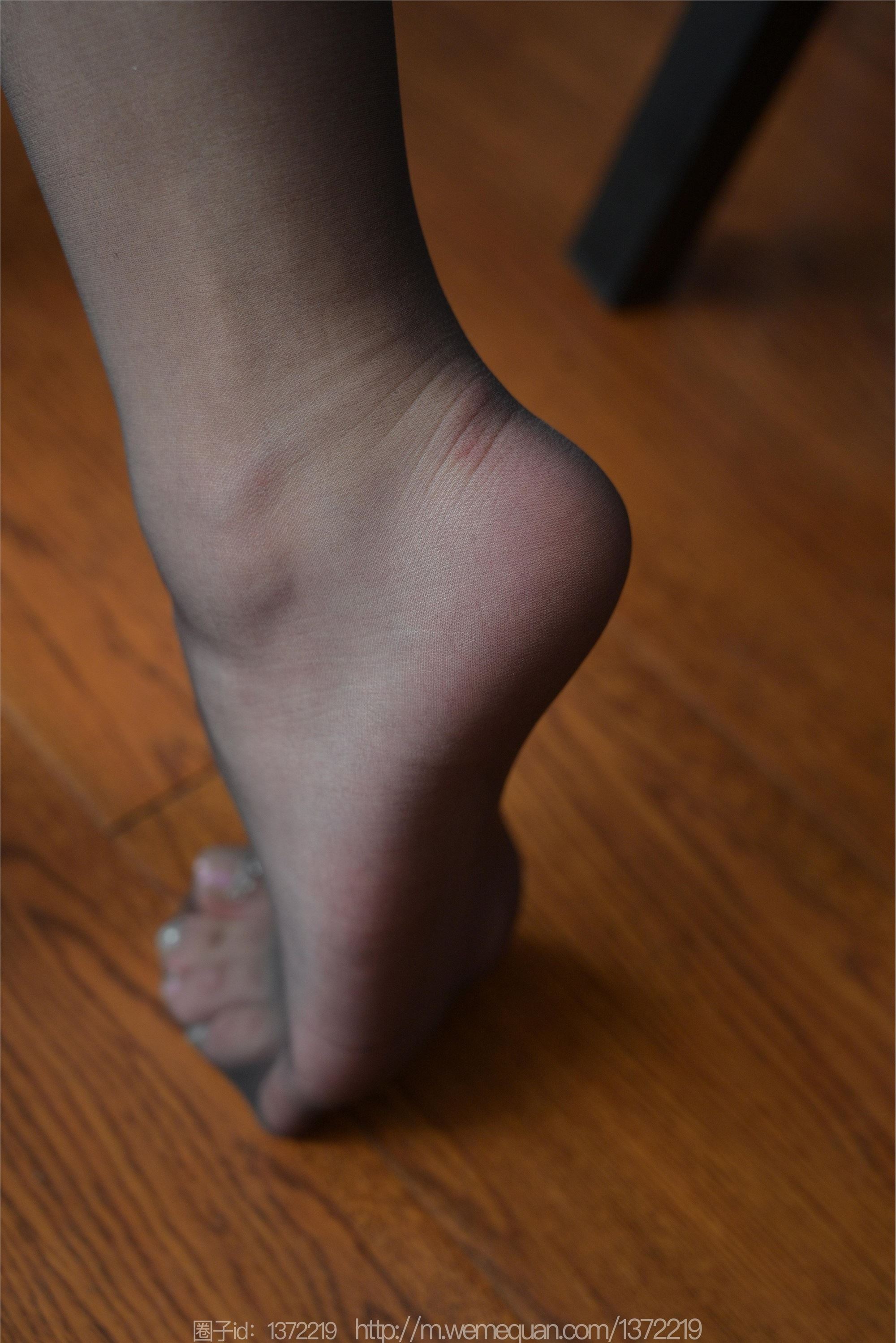 IESS异思趣向  2023.04.04 丝享家 1411 苏苏《高挑气质OL》